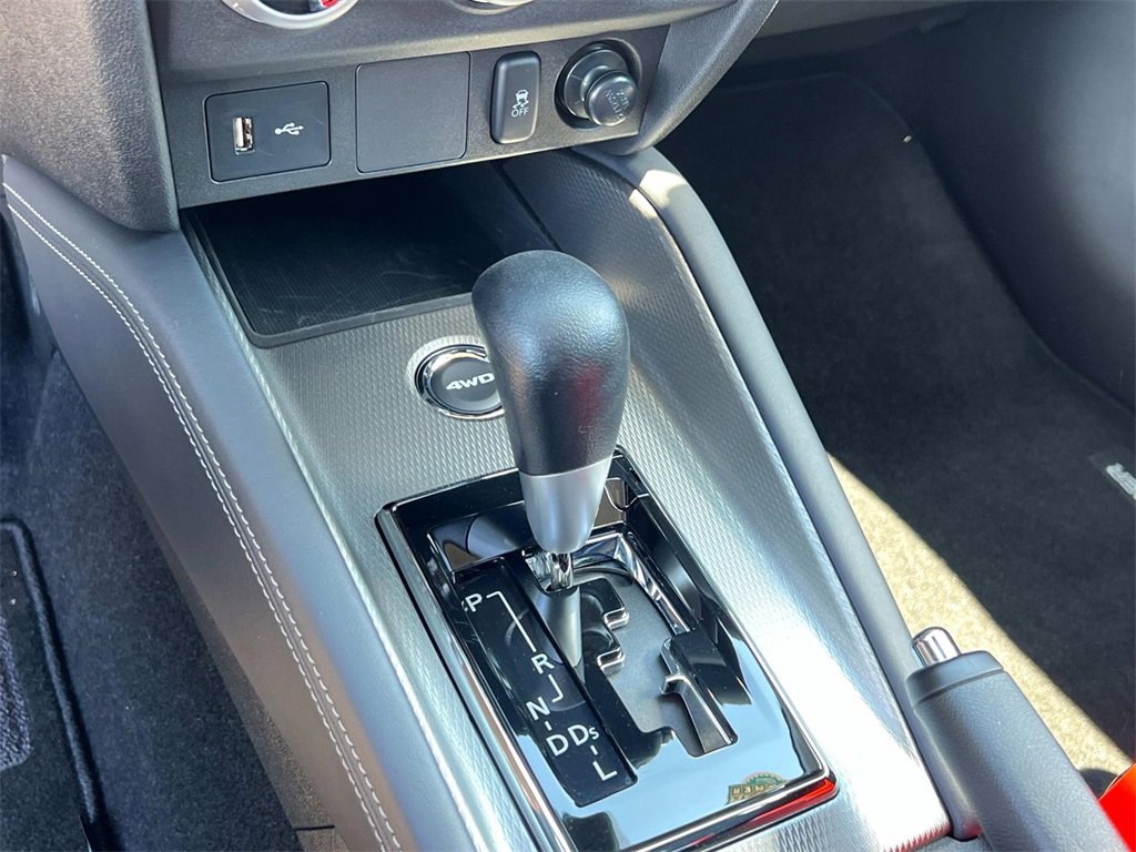2025 Mitsubishi Outlander S photo 20