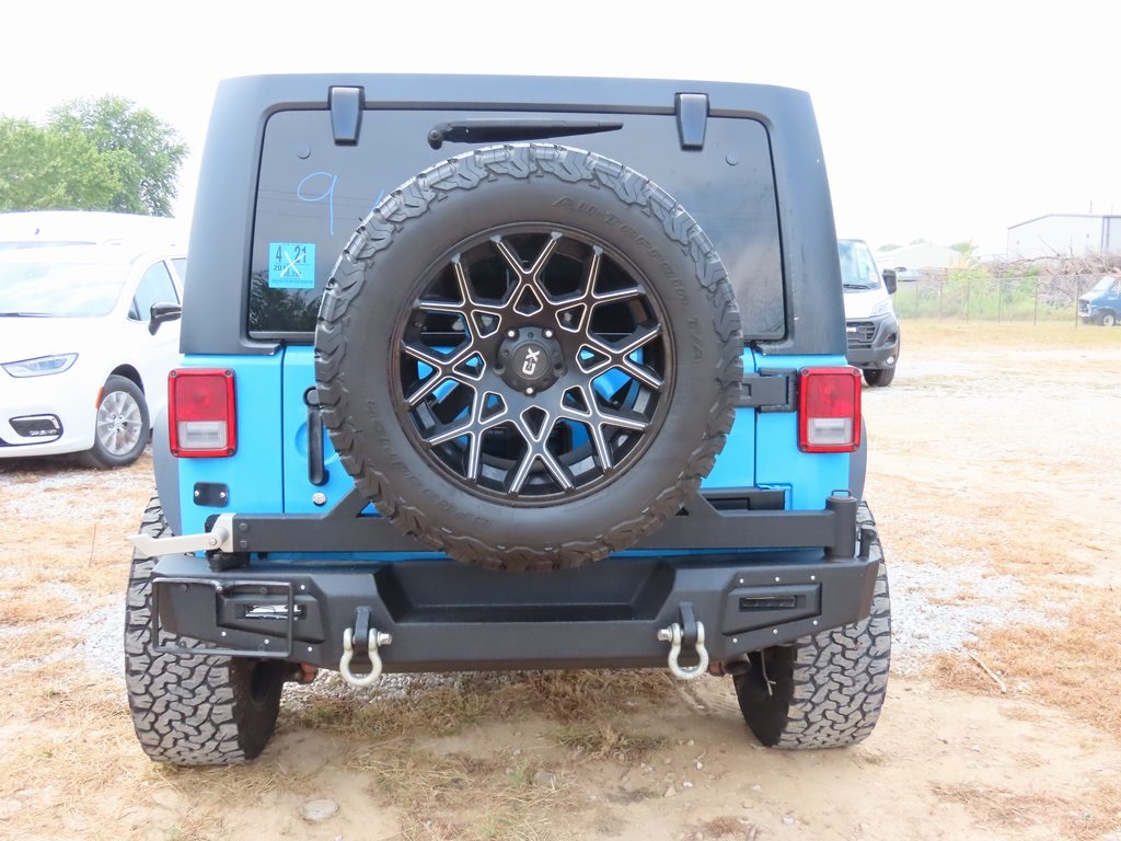 2017 Jeep Wrangler Unlimited Rubicon photo 9