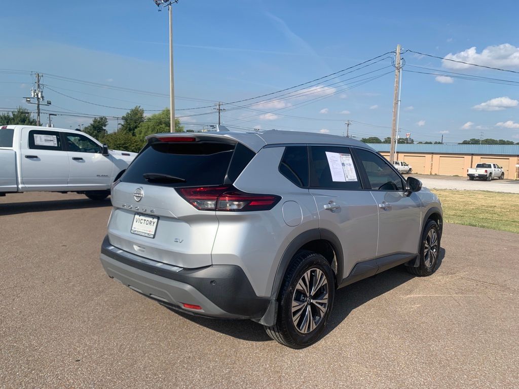 2023 Nissan Rogue SV photo 7