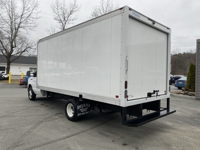 2025 Ford E-350 Base photo 5