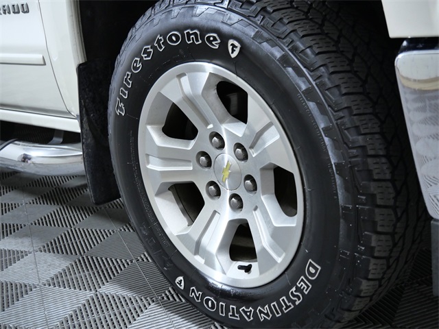 Used 2015 Chevrolet Silverado 1500 LT with VIN 3GCUKREC9FG378924 for sale in Apple Valley, Minnesota