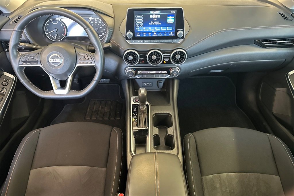 2023 Nissan Sentra SR photo 13