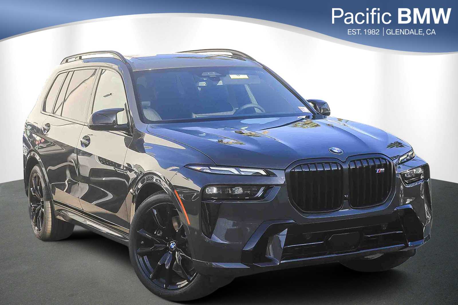 2026 BMW X7 M60i's photo