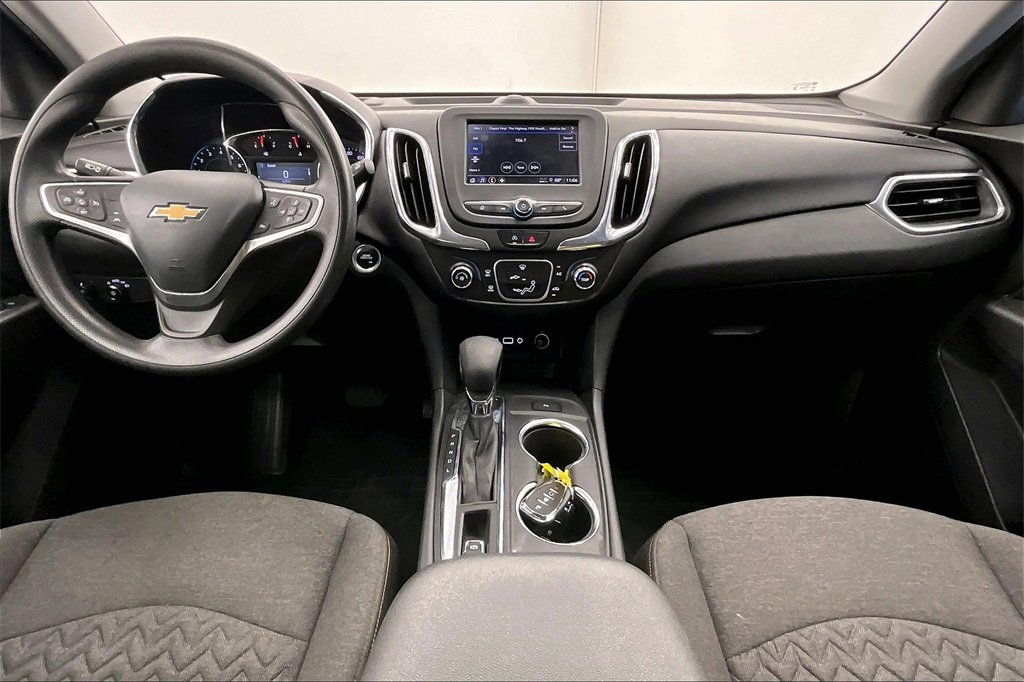 2023 Chevrolet Equinox LT photo 13