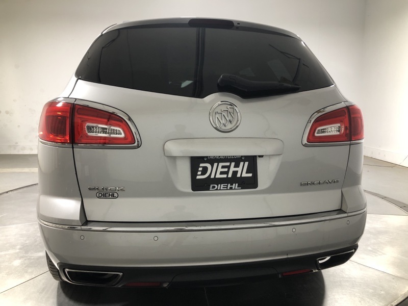 2017 Buick Enclave Leather photo 4