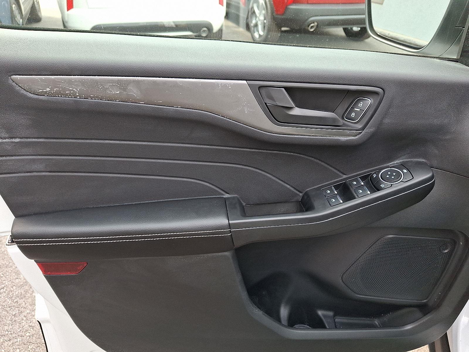 2025 Ford Escape Active photo 6