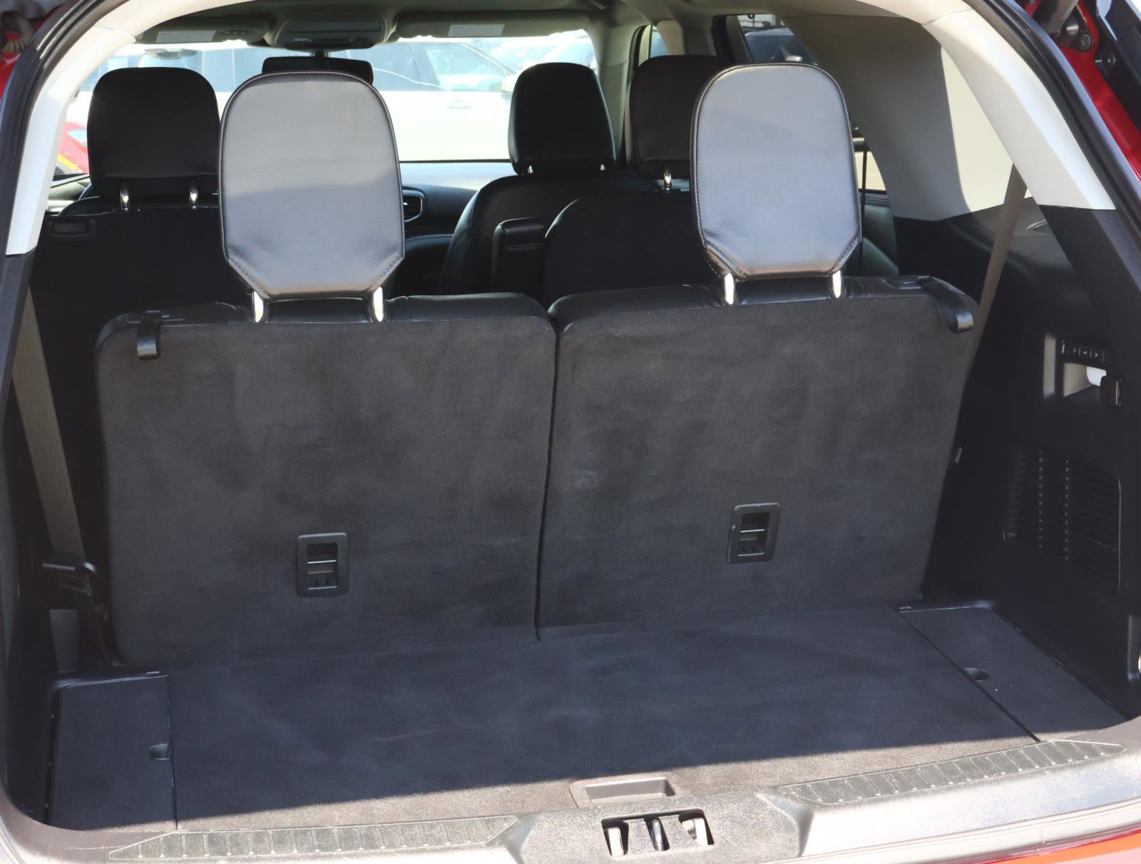 2022 Ford Explorer Limited photo 22