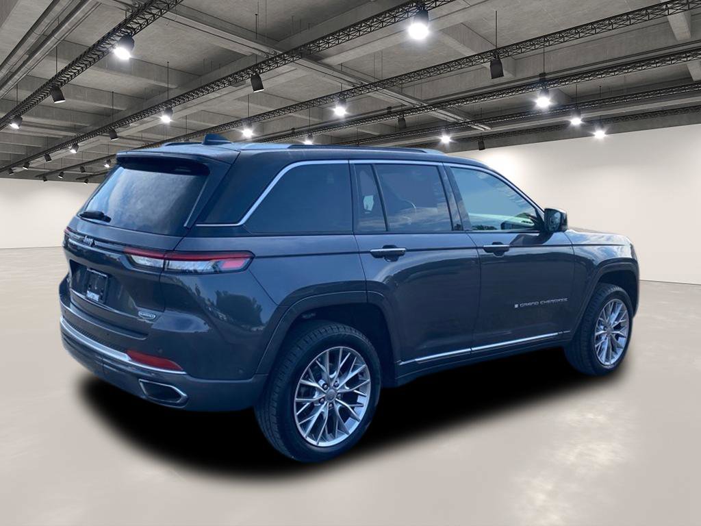 2022 Jeep Grand Cherokee Summit photo 5