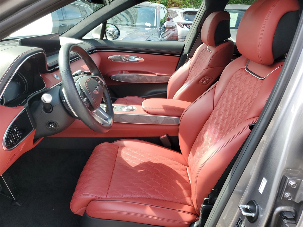 2025 Genesis GV70 3.5T Sport Advanced photo 14