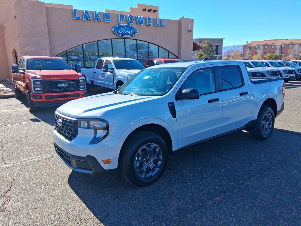 2025 Ford Maverick XLT's photo