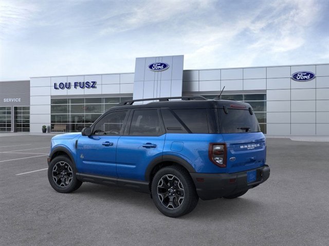 2025 Ford Bronco Sport Outer Banks photo 4