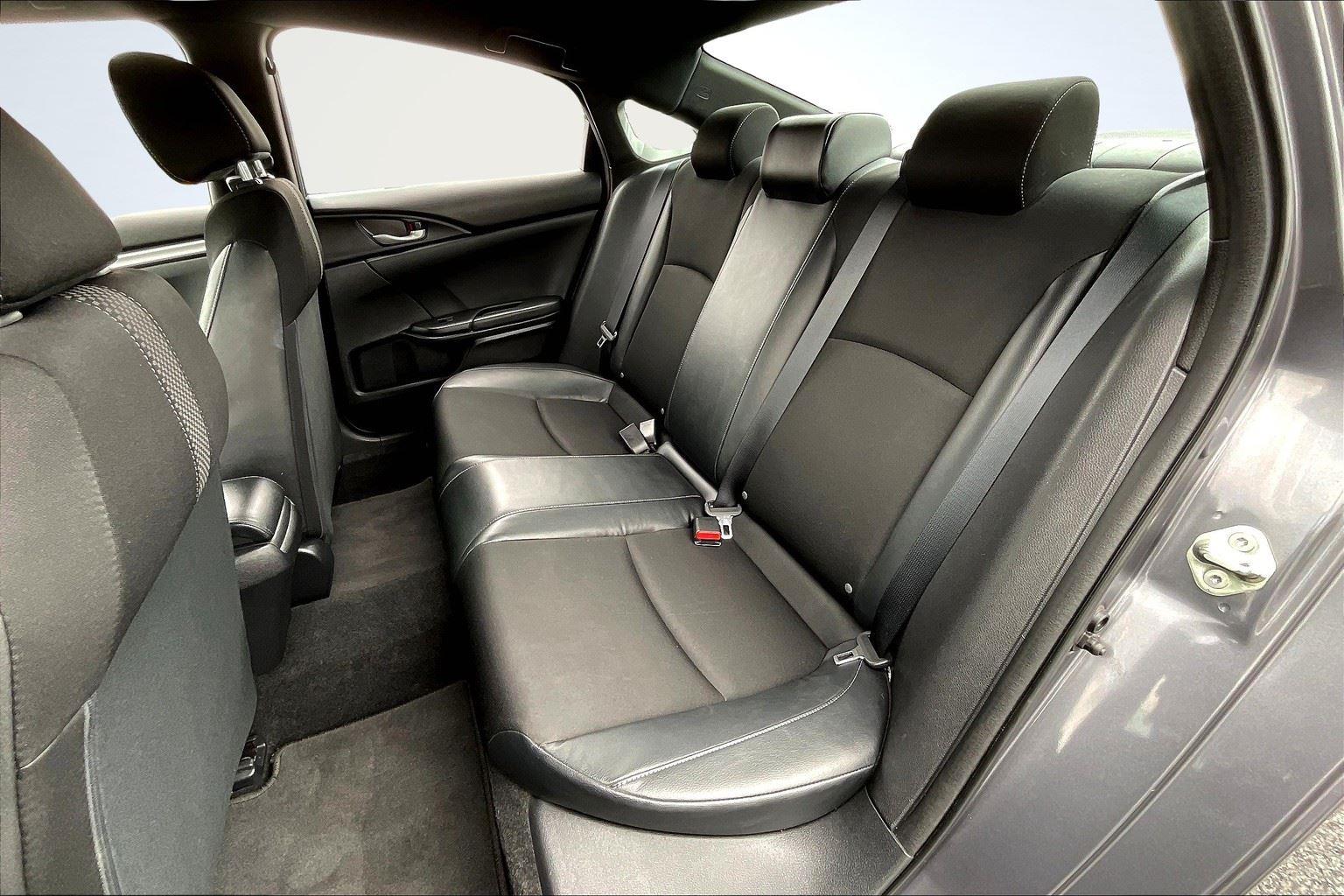 2019 Honda Civic Sport photo 25