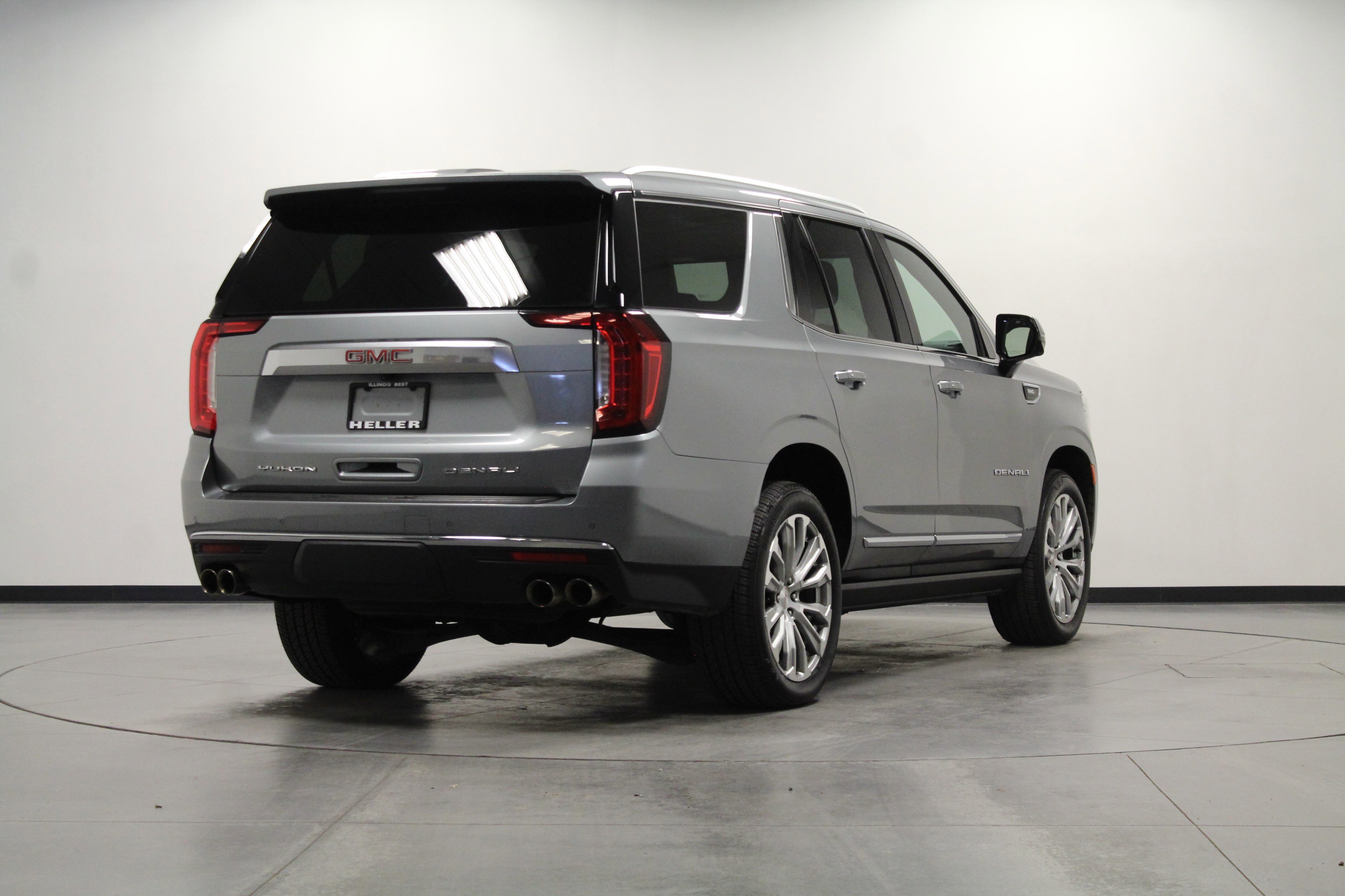 2023 Gmc Yukon Denali photo 2