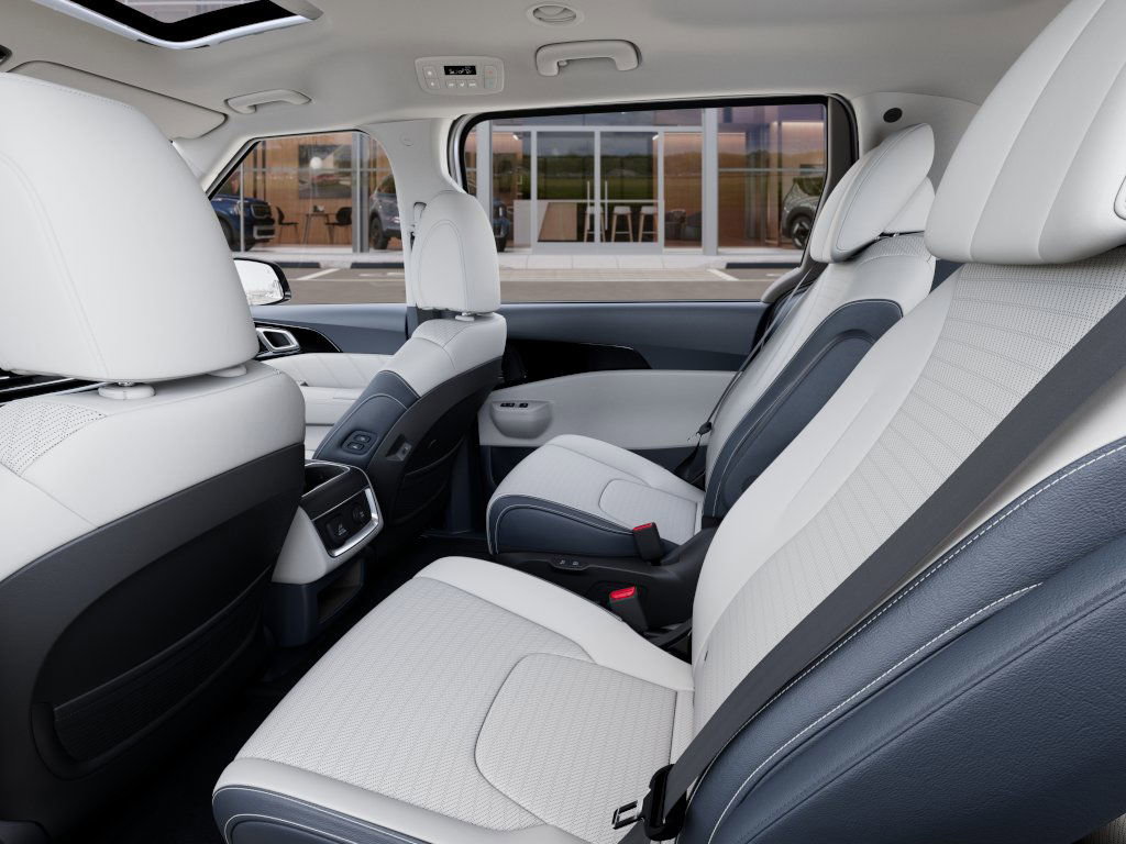 2026 Kia Carnival SX Prestige photo 17