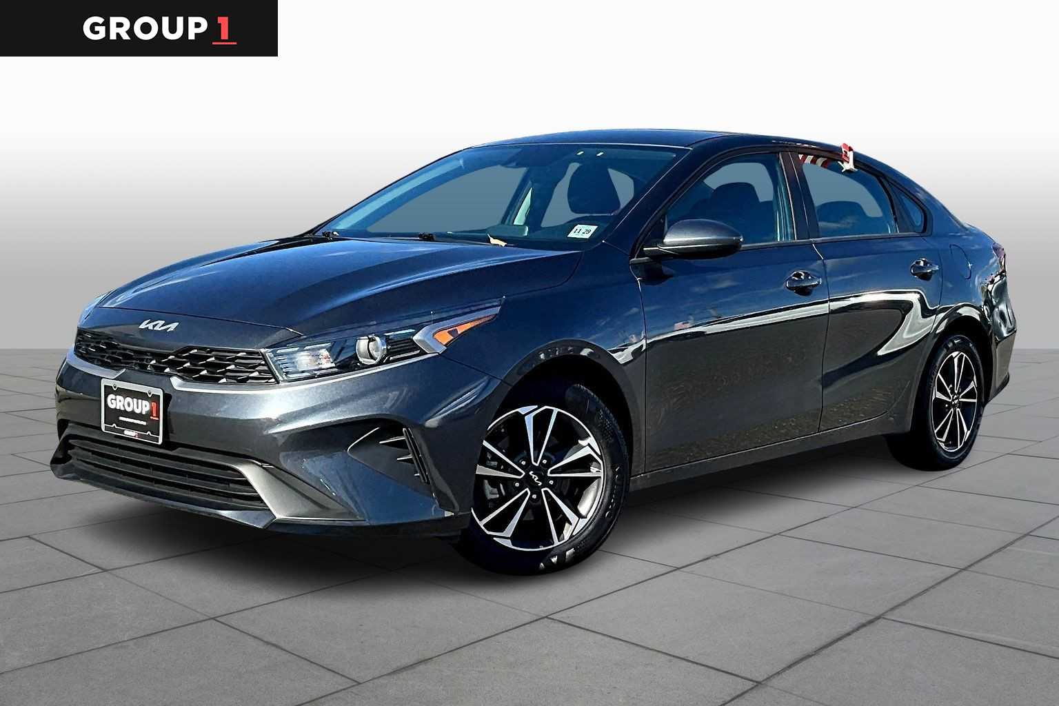 2024 Kia Forte LXS's photo