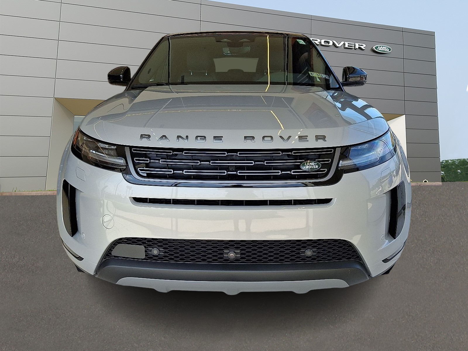 2026 Land Rover Range Rover Evoque S photo 3