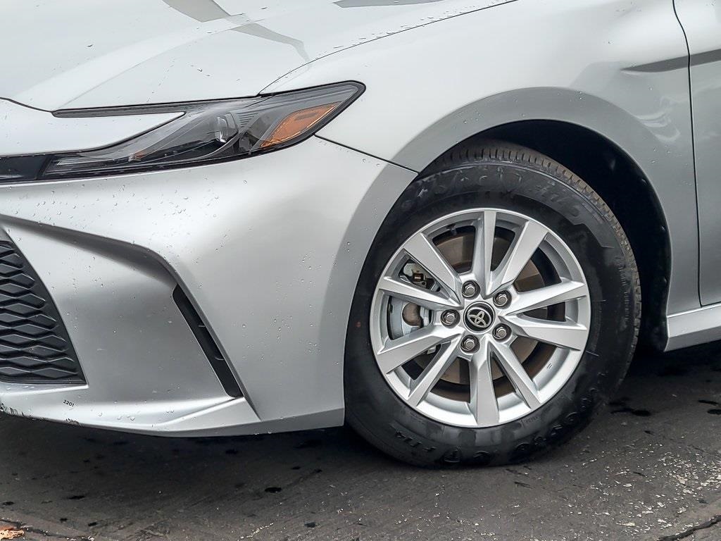 2025 TOYOTA CAMRY - Image 2