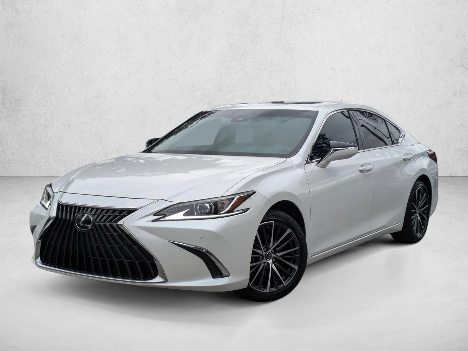 2025 Lexus ES 350's photo
