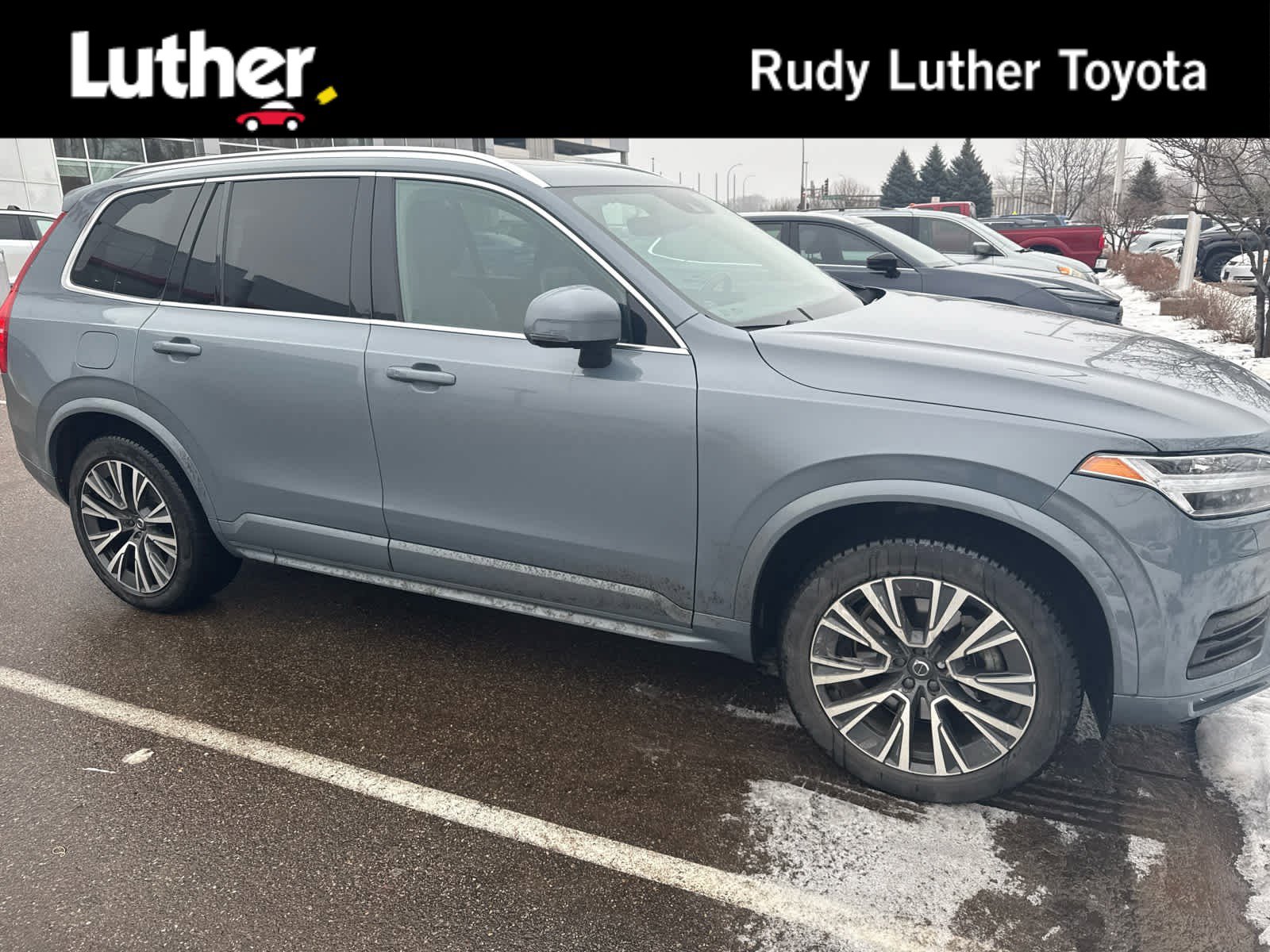 2020 Volvo XC90 Base's photo