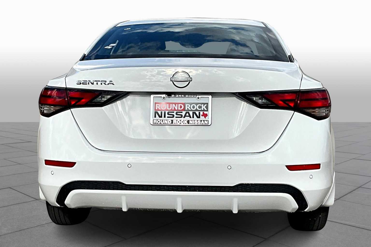 2025 Nissan Sentra S photo 4