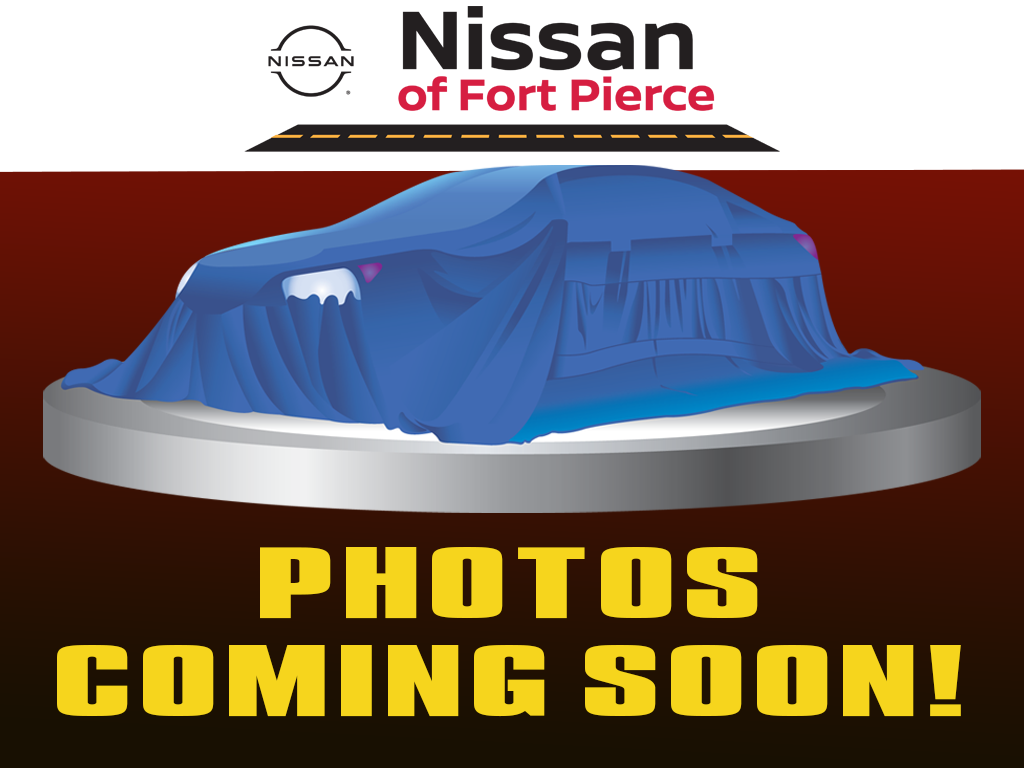 2014 Nissan Rogue Select S's photo