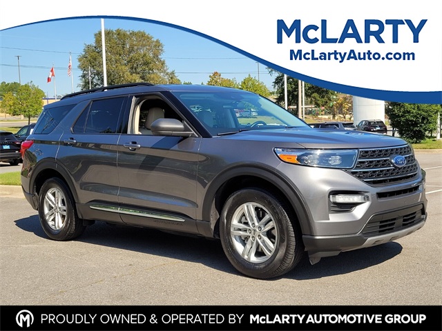 2023 Ford Explorer XLT's photo