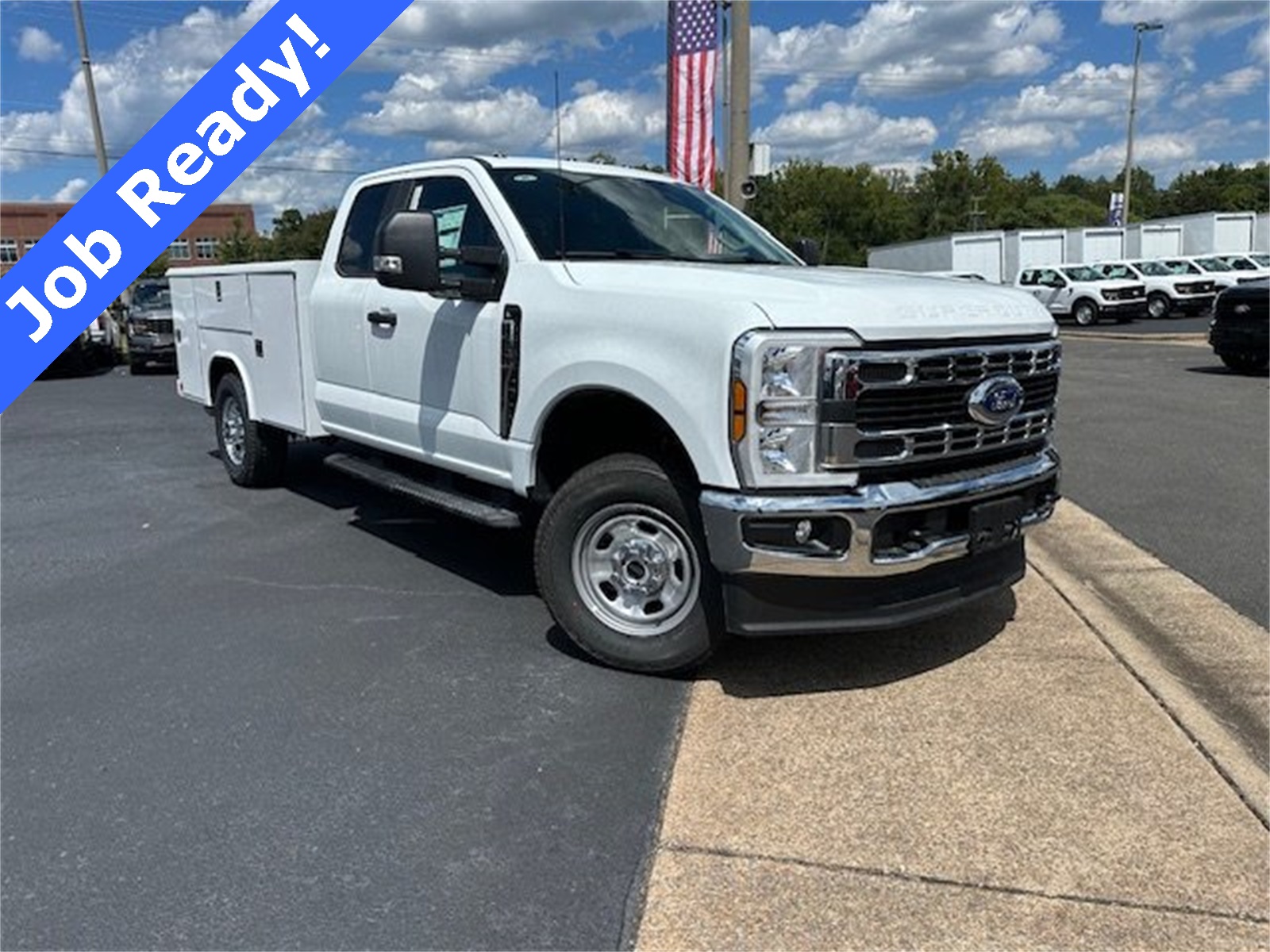 2025 Ford F-350 Super Duty Chassis Cab XL's photo