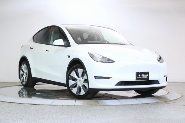 2021 Tesla Model Y Long Range photo 2