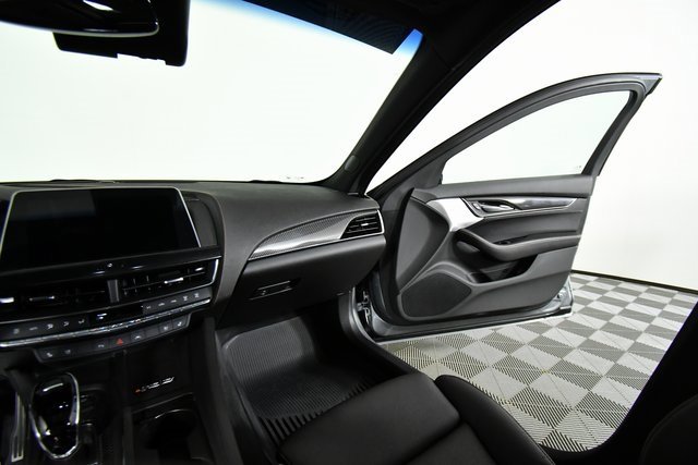 2024 Cadillac CT5 V photo 12