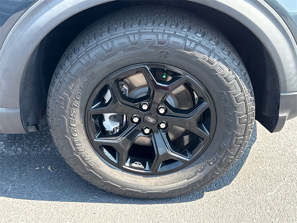 2022 Ford Explorer Timberline photo 9