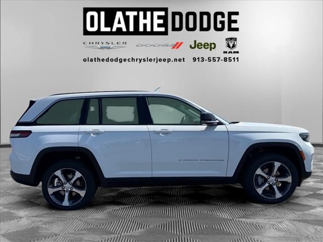 2025 Jeep Grand Cherokee Limited photo 26