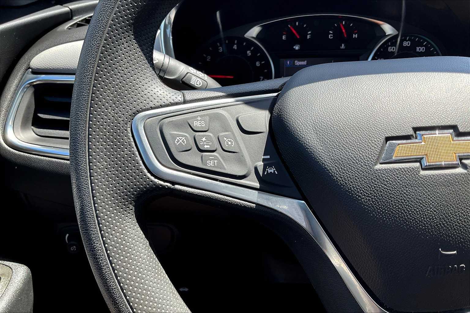2023 Chevrolet Equinox LS photo 17