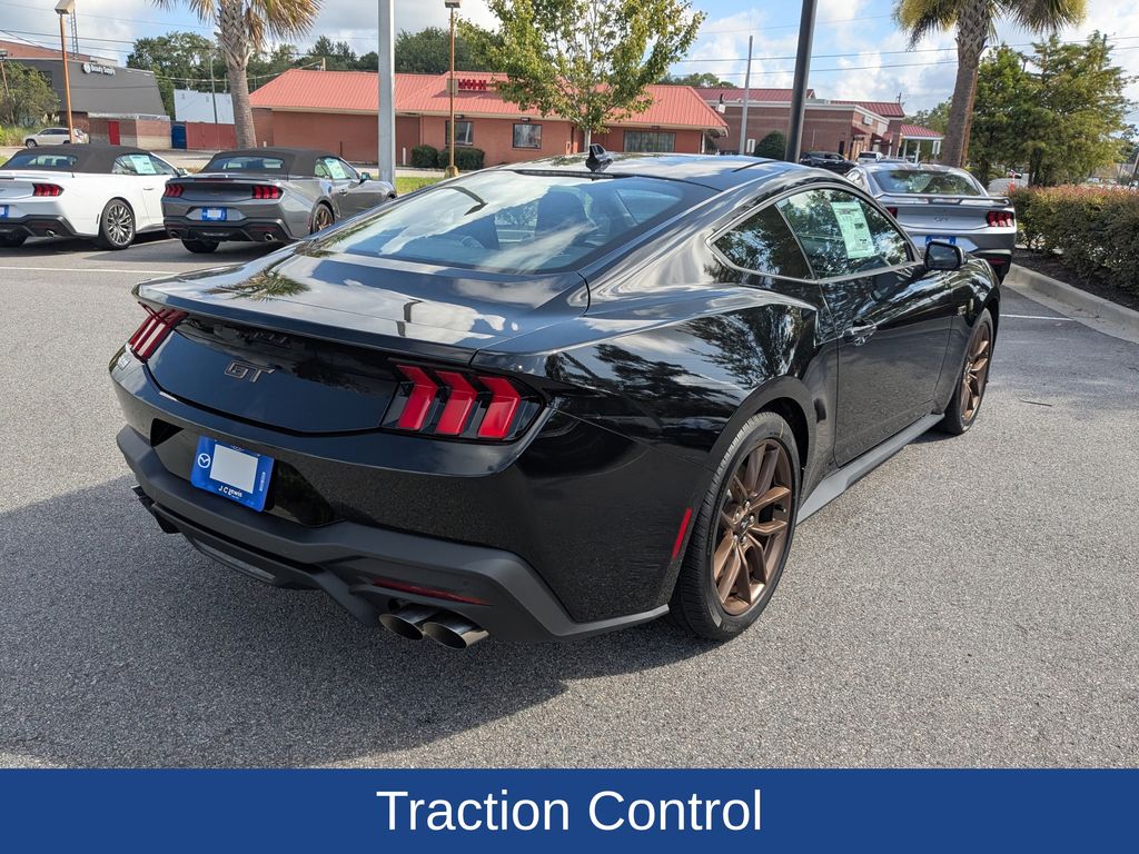 2025 Ford Mustang GT Premium photo 4