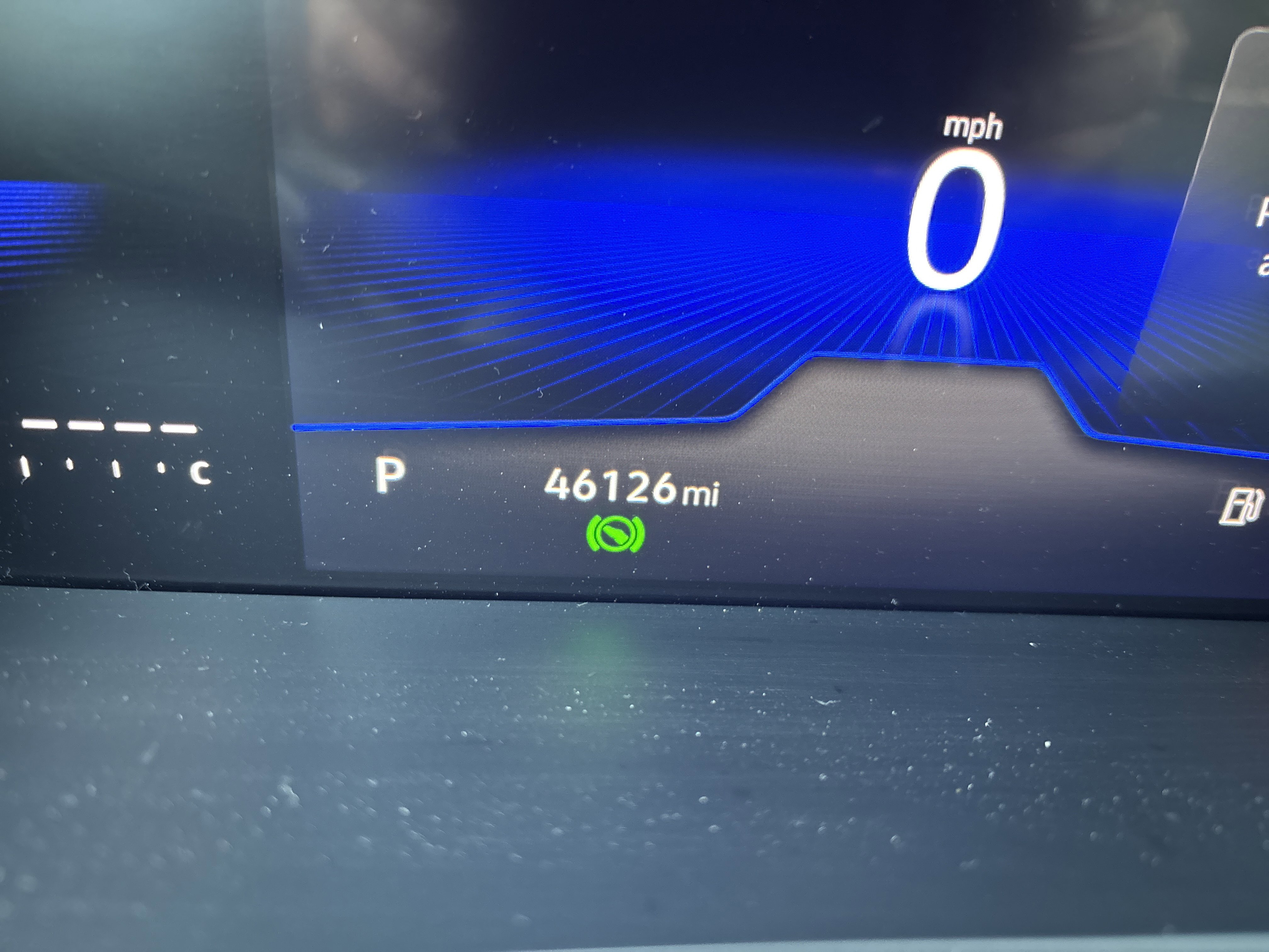 2024 Volkswagen Tiguan SE Wolfsburg Edition photo 2