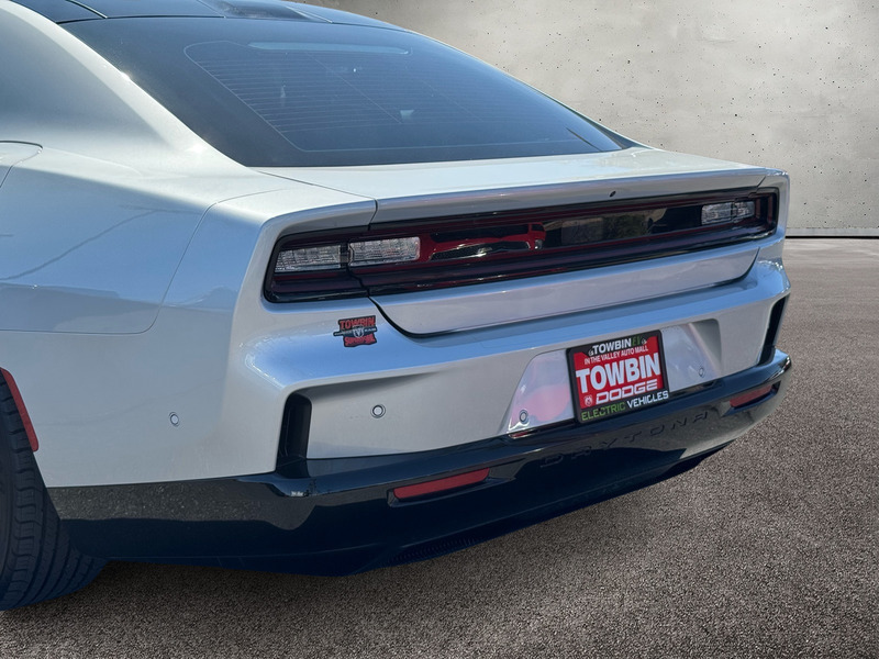 2024 Dodge Charger R/T photo 5