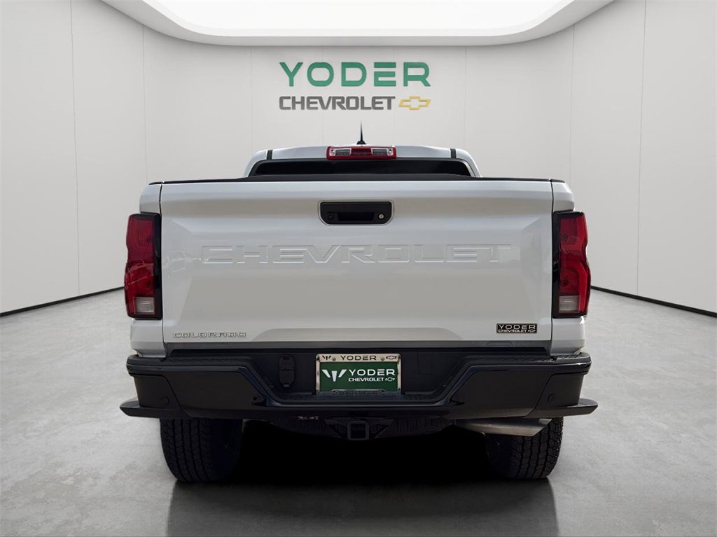 2026 Chevrolet Colorado Z71 photo 3