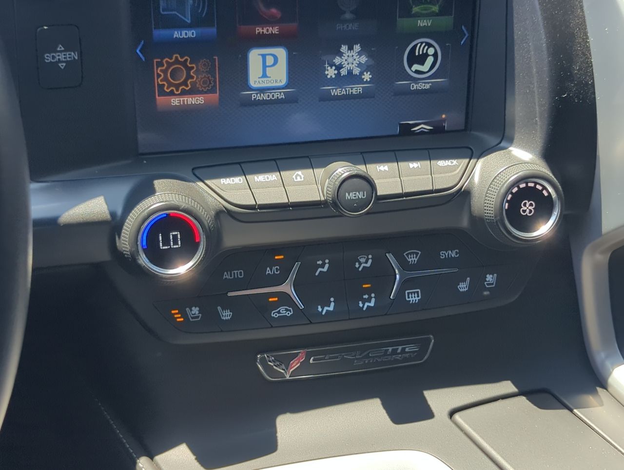 2014 Chevrolet Corvette Stingray Base 3LT photo 15