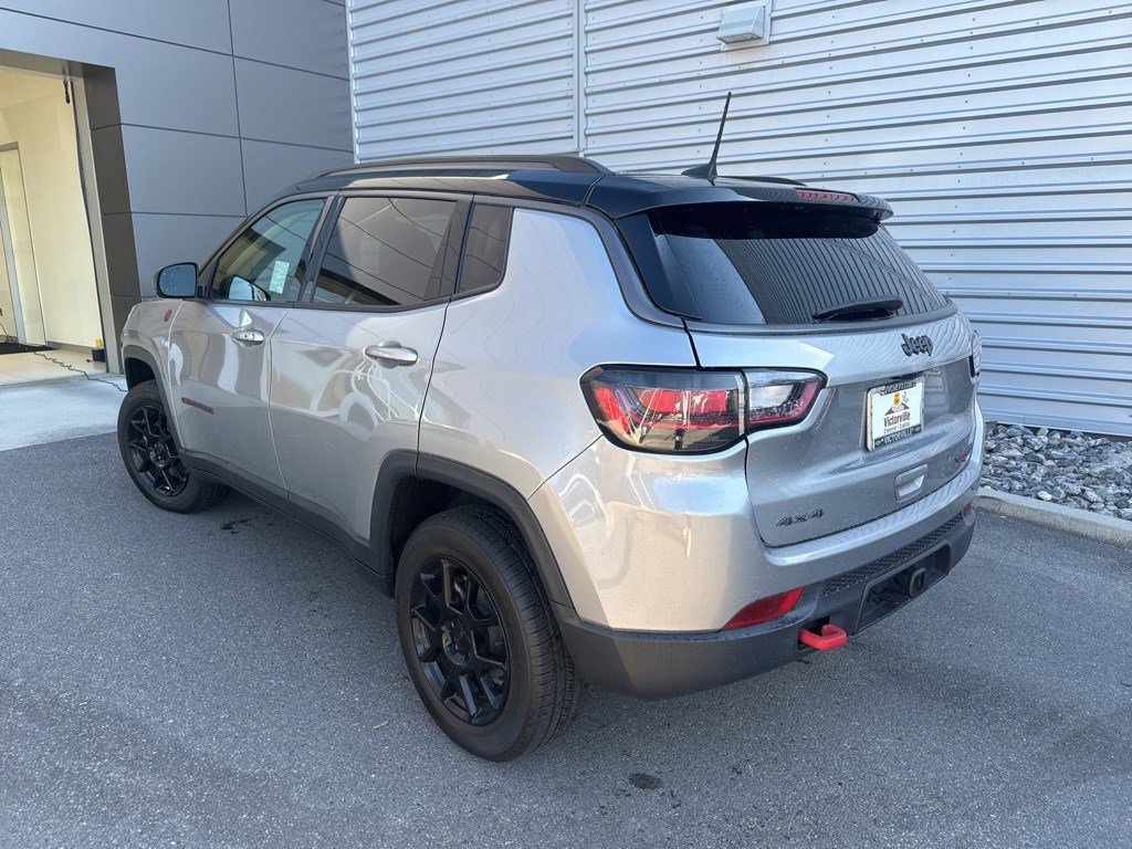 2022 Jeep Compass Trailhawk photo 4