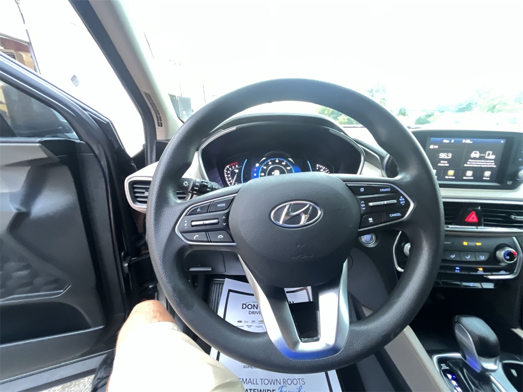 2020 Hyundai Santa Fe SEL photo 13
