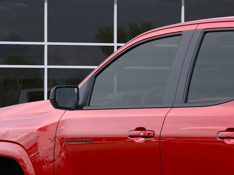 2025 Chevrolet Colorado Z71 photo 12