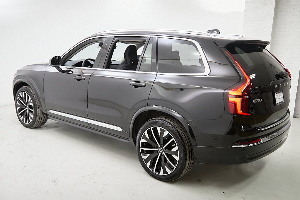 2026 VOLVO XC90 - Image 6