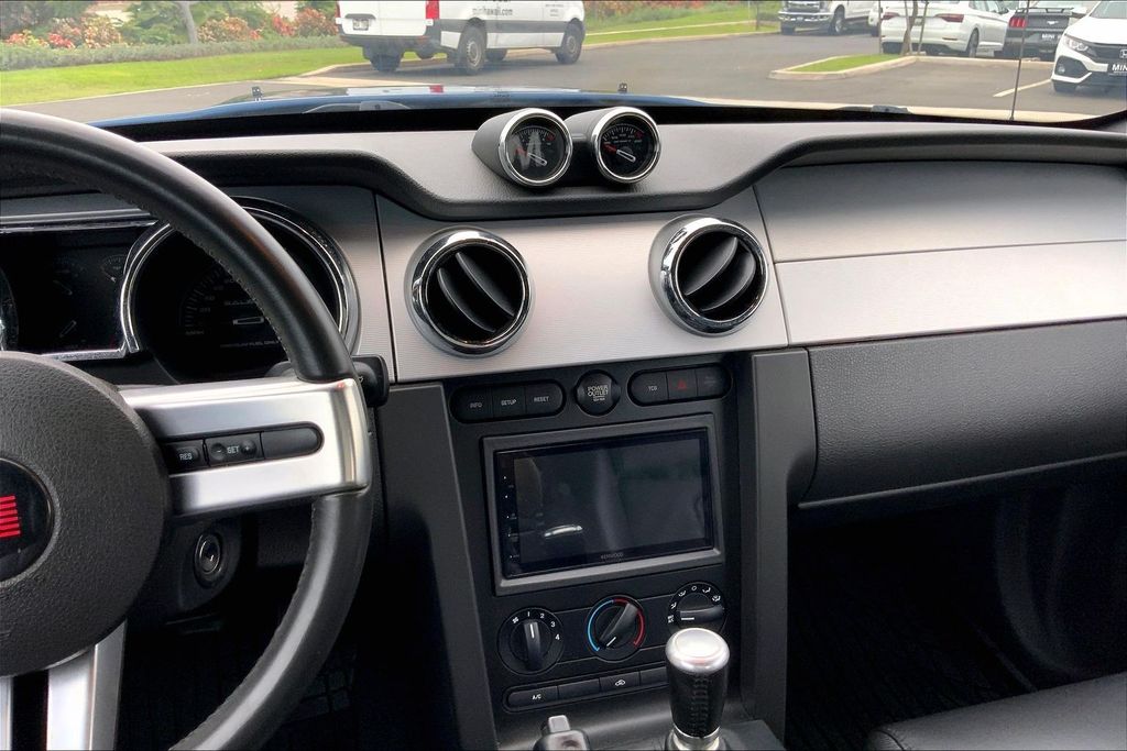 Image of Pre-Owned 2006 Ford Mustang S281 Saleen