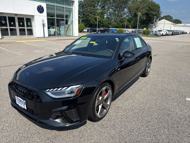 2023 Audi A4 45 S line Premium Plus Quattro photo 3