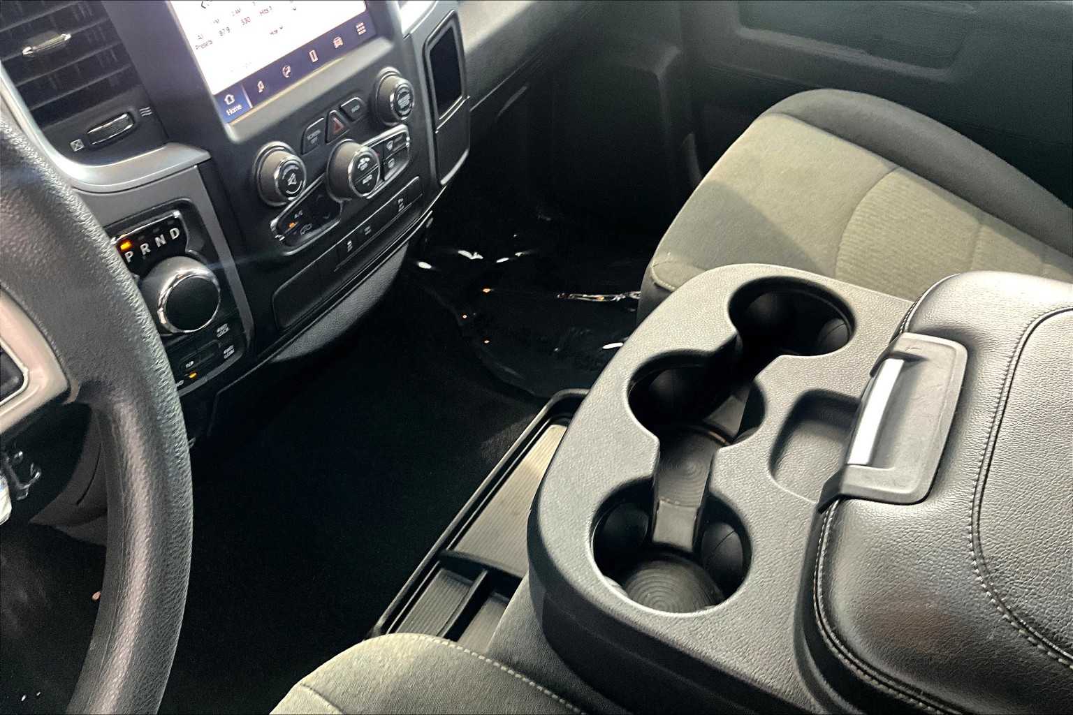 2022 Ram 1500 Classic Warlock photo 12