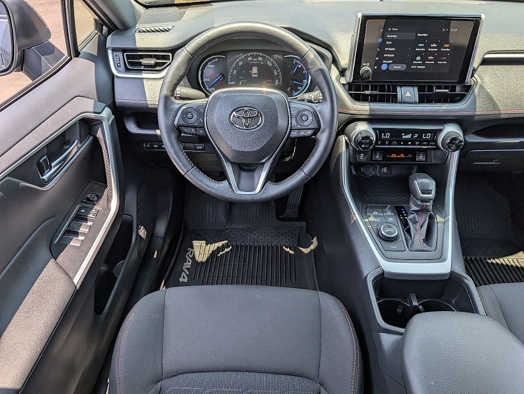 2024 Toyota RAV4 Prime SE photo 20