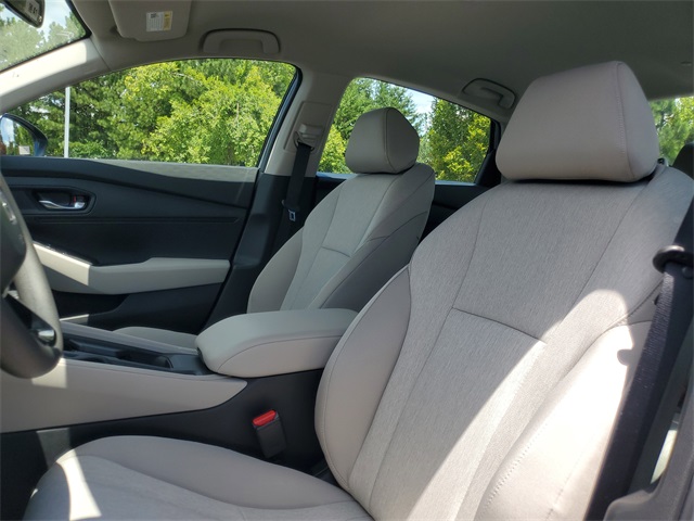 2025 Honda Accord LX photo 10