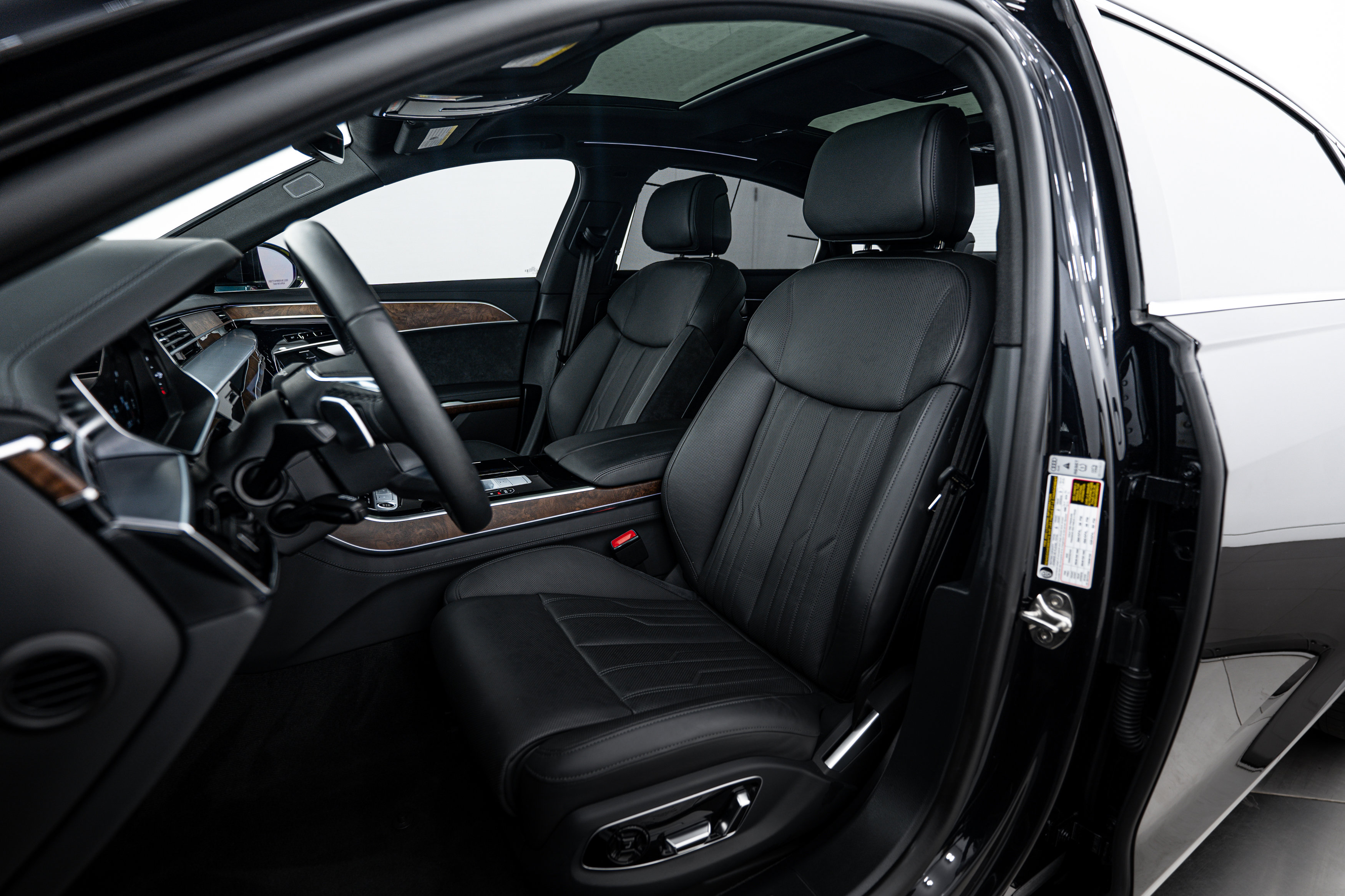 2024 Audi A8 L Quattro photo 12