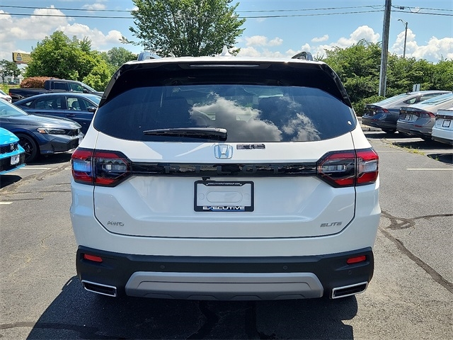 2025 Honda Pilot Elite photo 5
