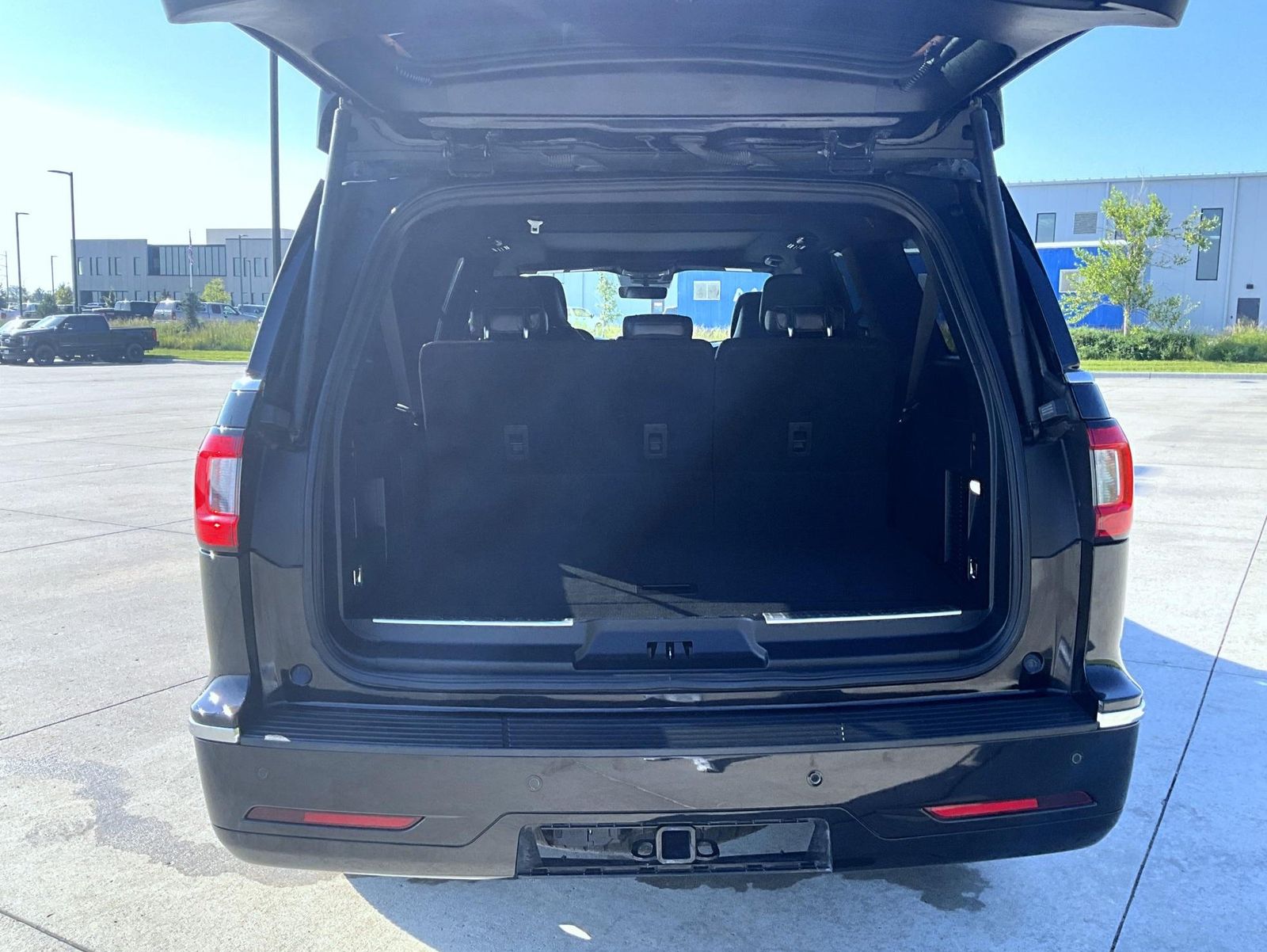 2021 Lincoln Navigator L Reserve photo 9