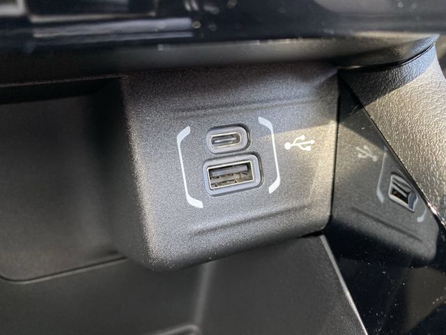 2025 Jeep Compass Limited photo 23